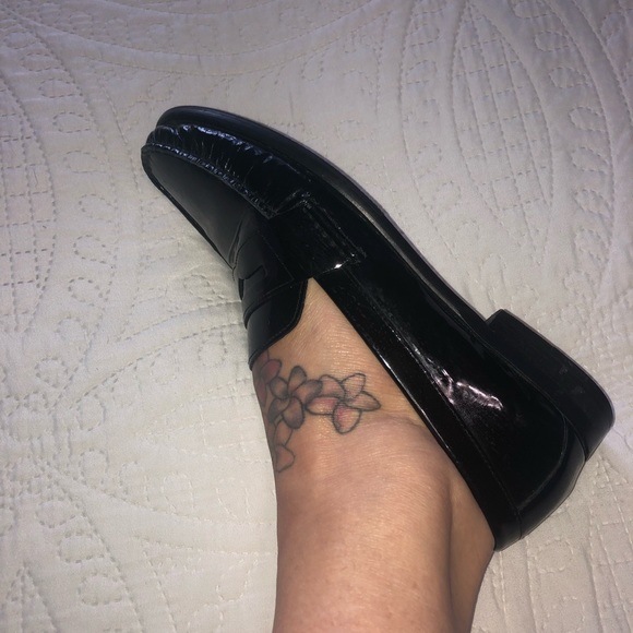 Cole Haan Shoes - COLE HAAN BLACK PATENT LEATHER LOAFERS SZ 8